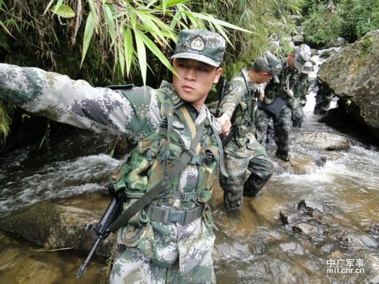 【我和軍隊(duì)的不解之緣】向邊疆戰(zhàn)士致敬！他們用青春和生命捍衛(wèi)祖國(guó)邊疆每一寸領(lǐng)土