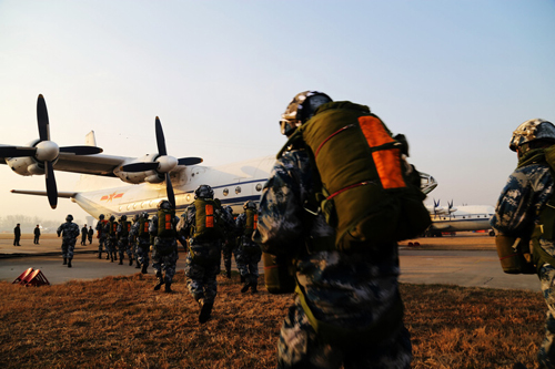 中國(guó)空降兵喜迎成立六十六周年華誕