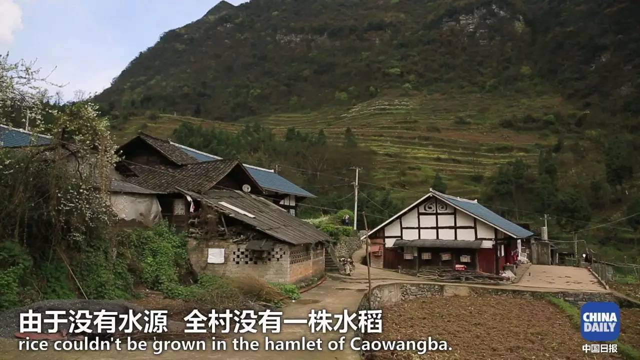 解碼中國(guó)丨這位當(dāng)代“愚公”在懸崖峭壁上鑿出7千米水渠，現(xiàn)實(shí)比神話傳說(shuō)更震撼！