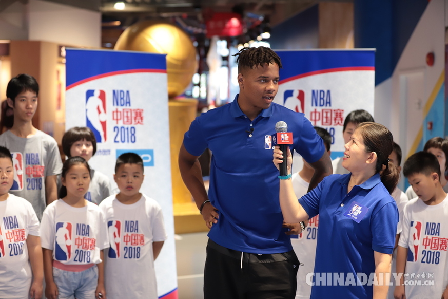 NBA中國賽腳步臨近，2017 NBA選秀狀元富爾茨現(xiàn)身上海